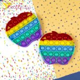 Поп-іт (pop-it) Яблуко Райдужне оптом фото 01