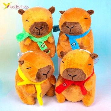 Мягкие игрушки Капибары в шарфиках 16 см - Купить